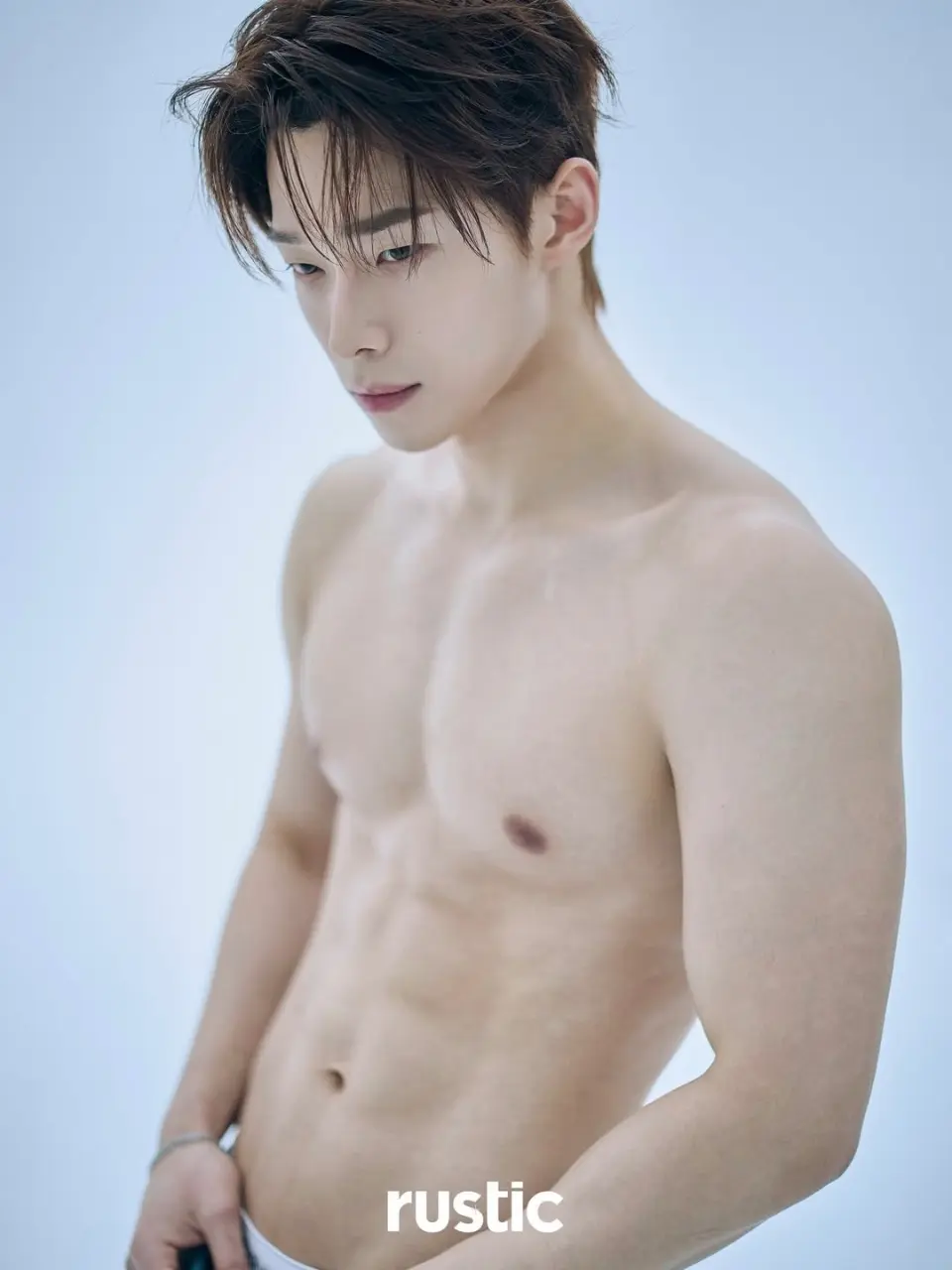 ถอดโชว์เรือนร่าง 2968