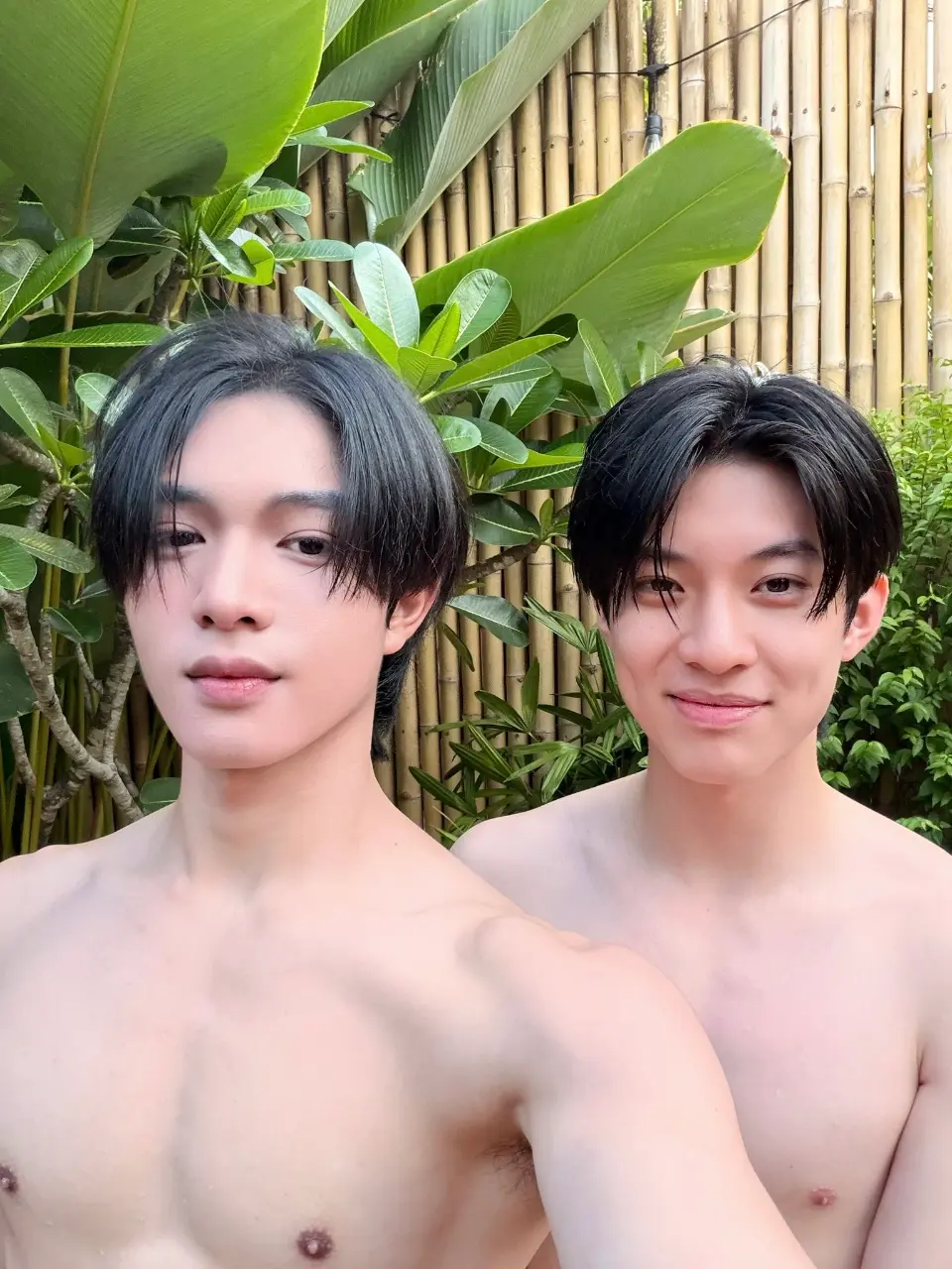 ถอดโชว์เรือนร่าง 2968