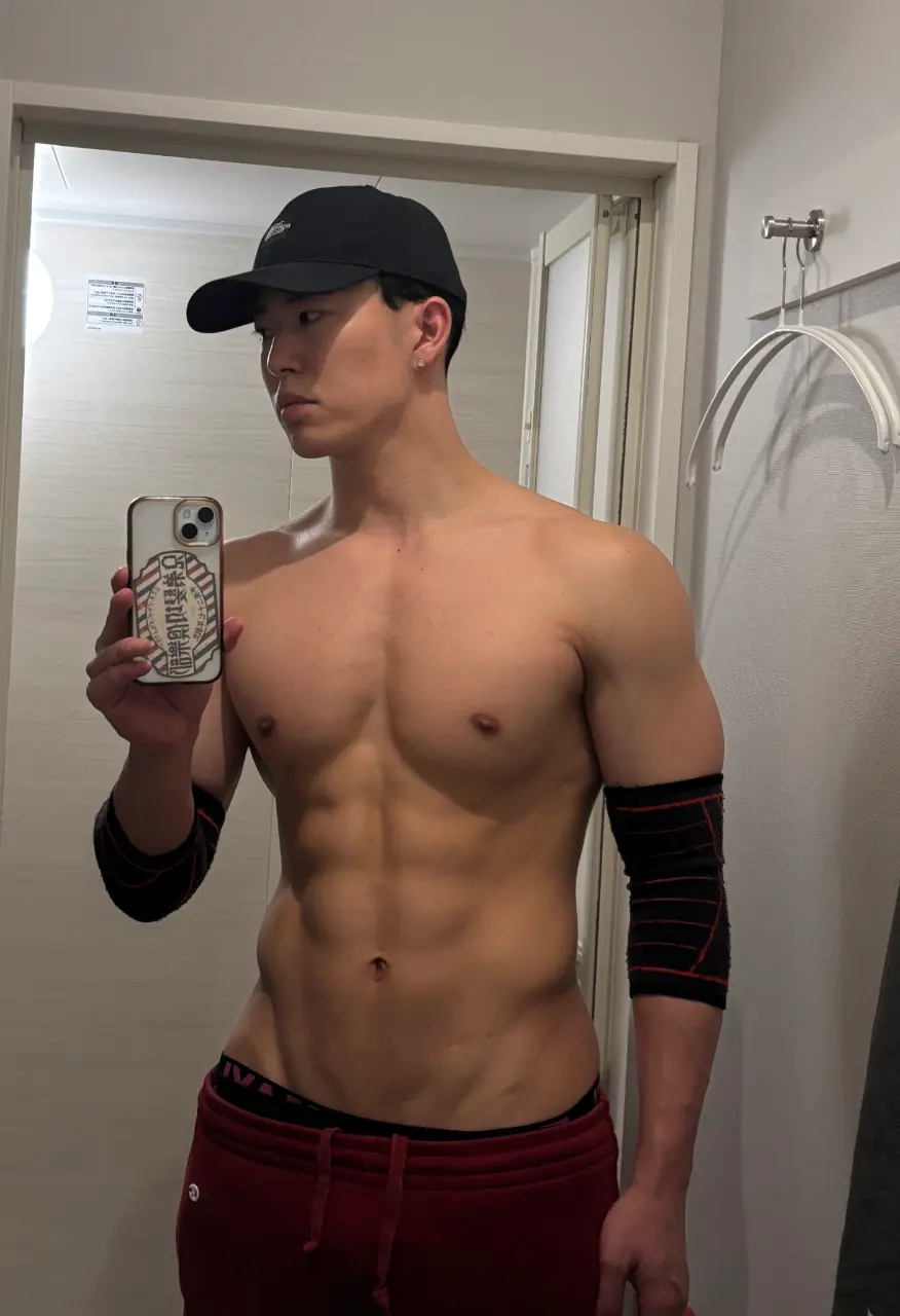 ถอดโชว์เรือนร่าง 2968