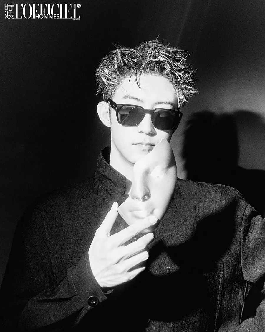 Huang Jingyu @ L&rsquo;OFFICIEL HOMMES China March 2026