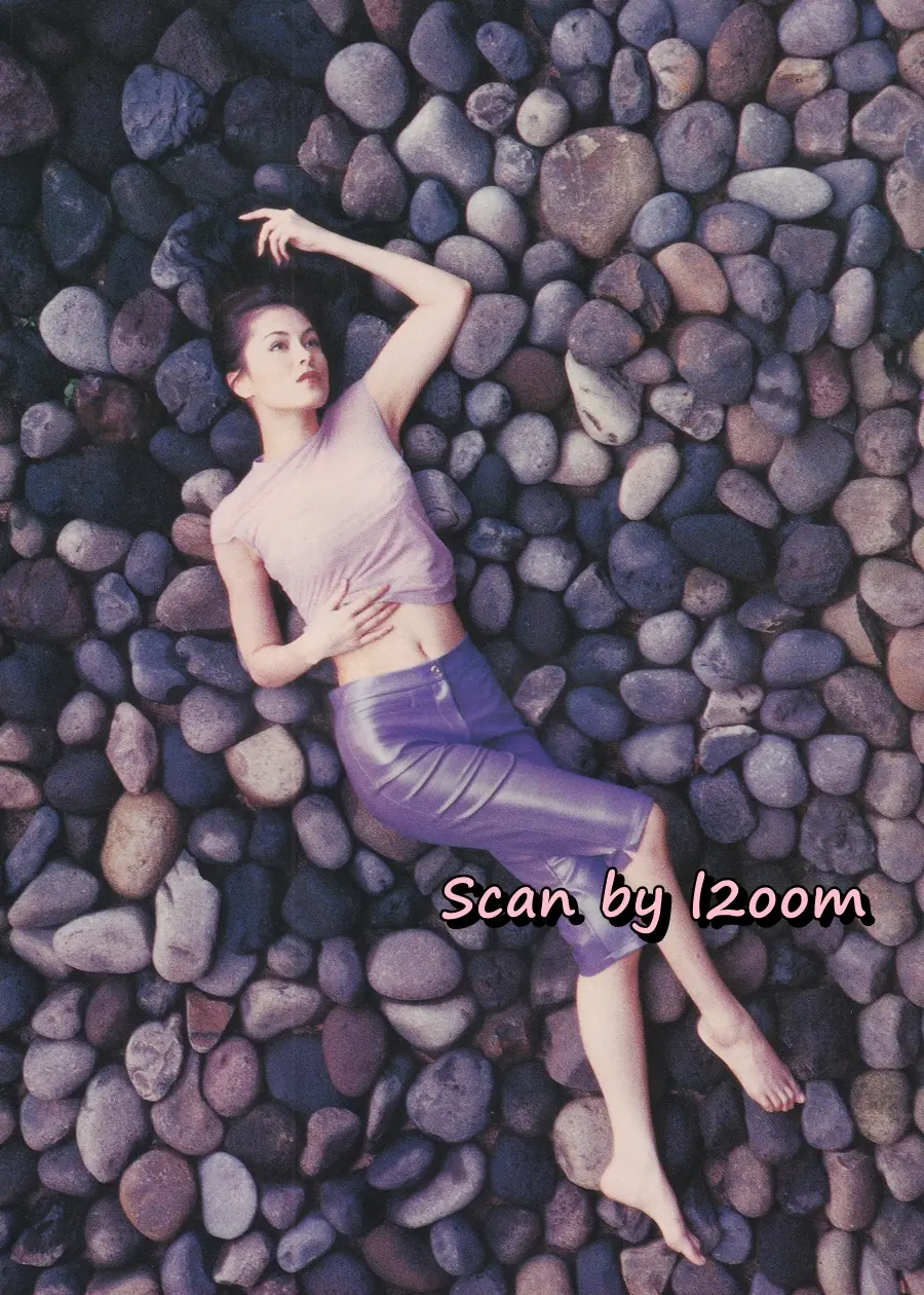 (วันวาน) ฟ้ารุ่ง ชารีรักษ์ @ นิตยสาร เพื่อนเดินทาง ปีที่ 21 ฉบับที่ 232 เมษายน 2542