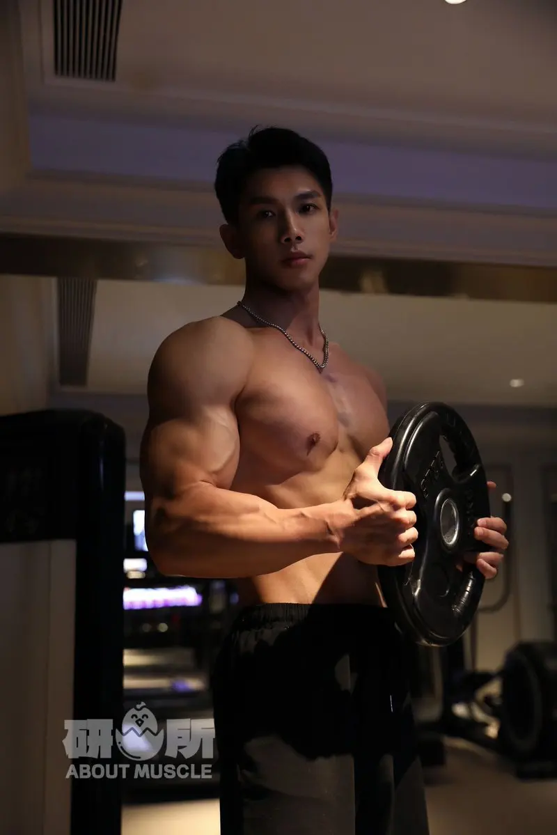 Selected Images from 研啾所🌈