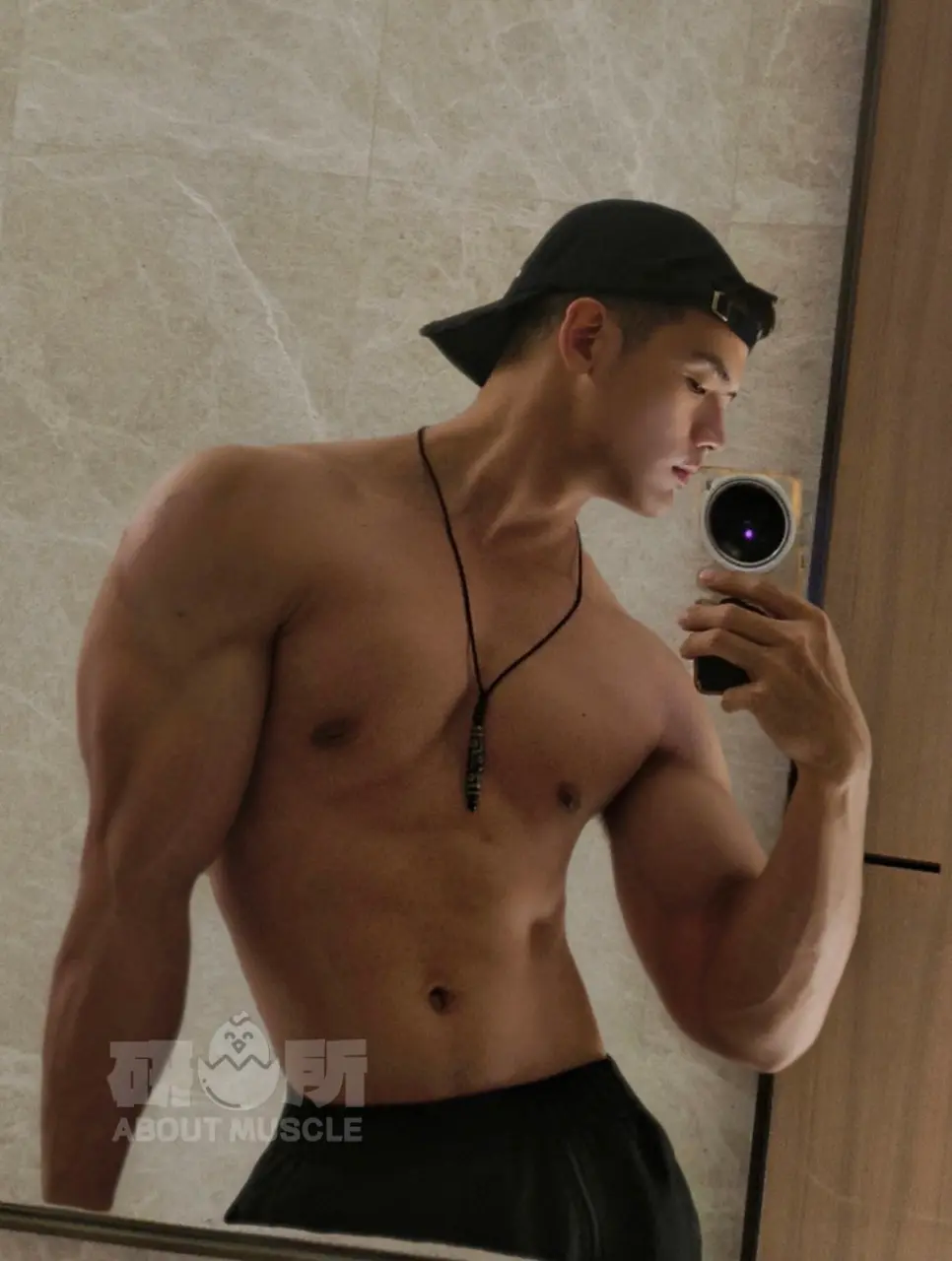 Selected Images from 研啾所🌈