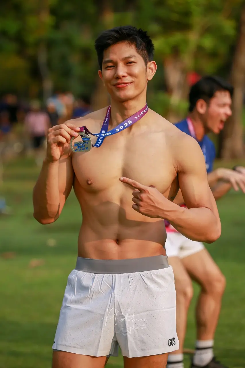 ถอดโชว์เรือนร่าง 2971