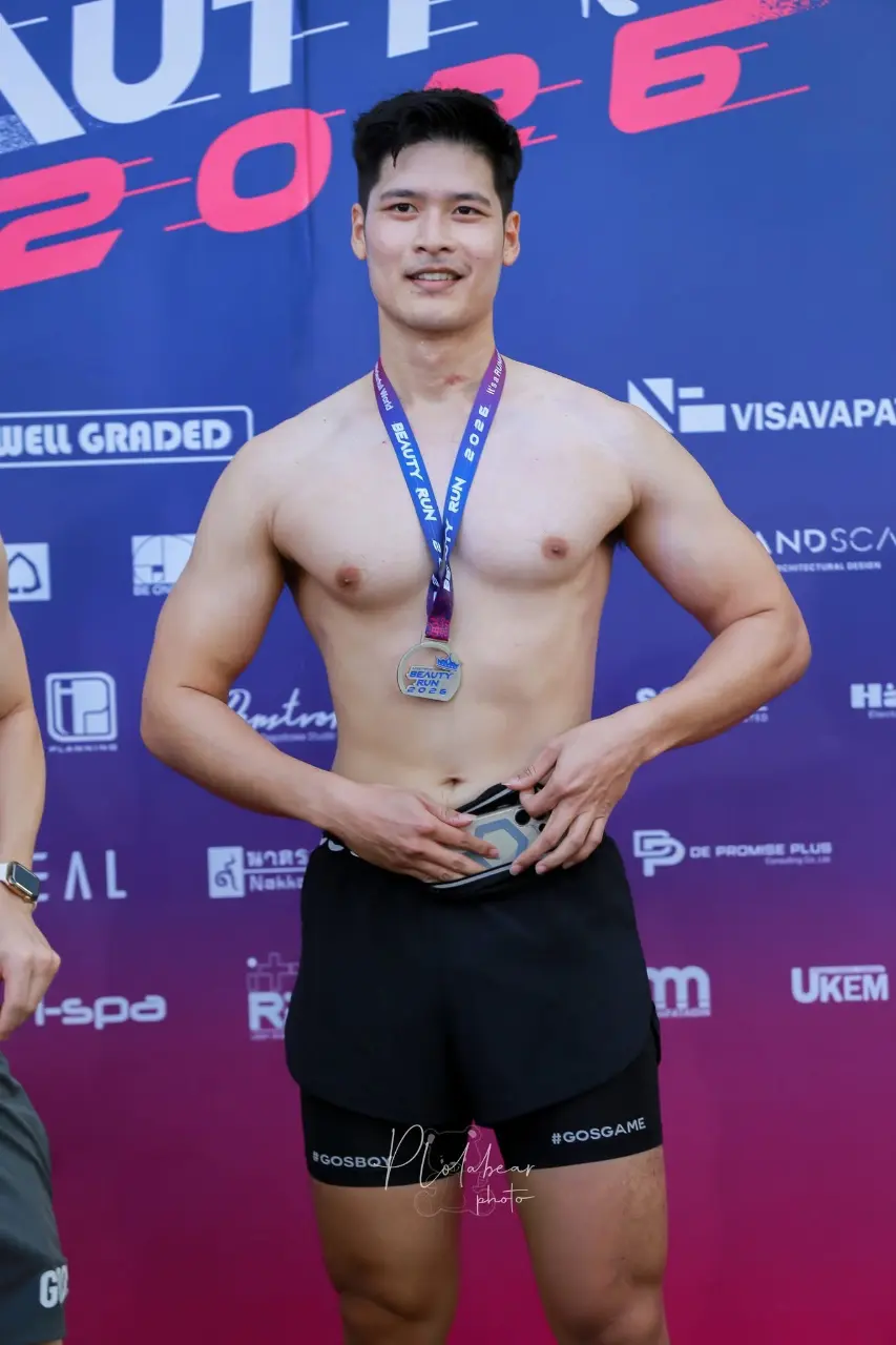 ถอดโชว์เรือนร่าง 2971