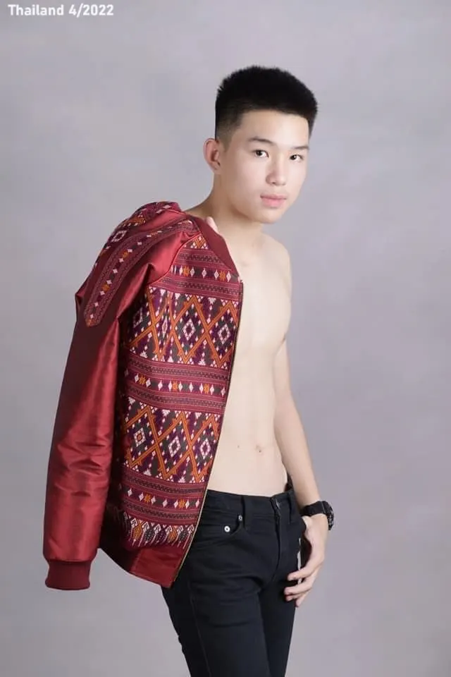 Praewa Silk Jacket 🇹🇭