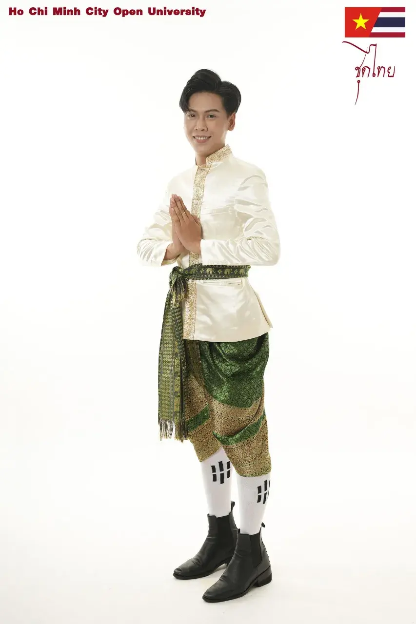 Vietnamese Students in Chud Thai 🇻🇳🇹🇭