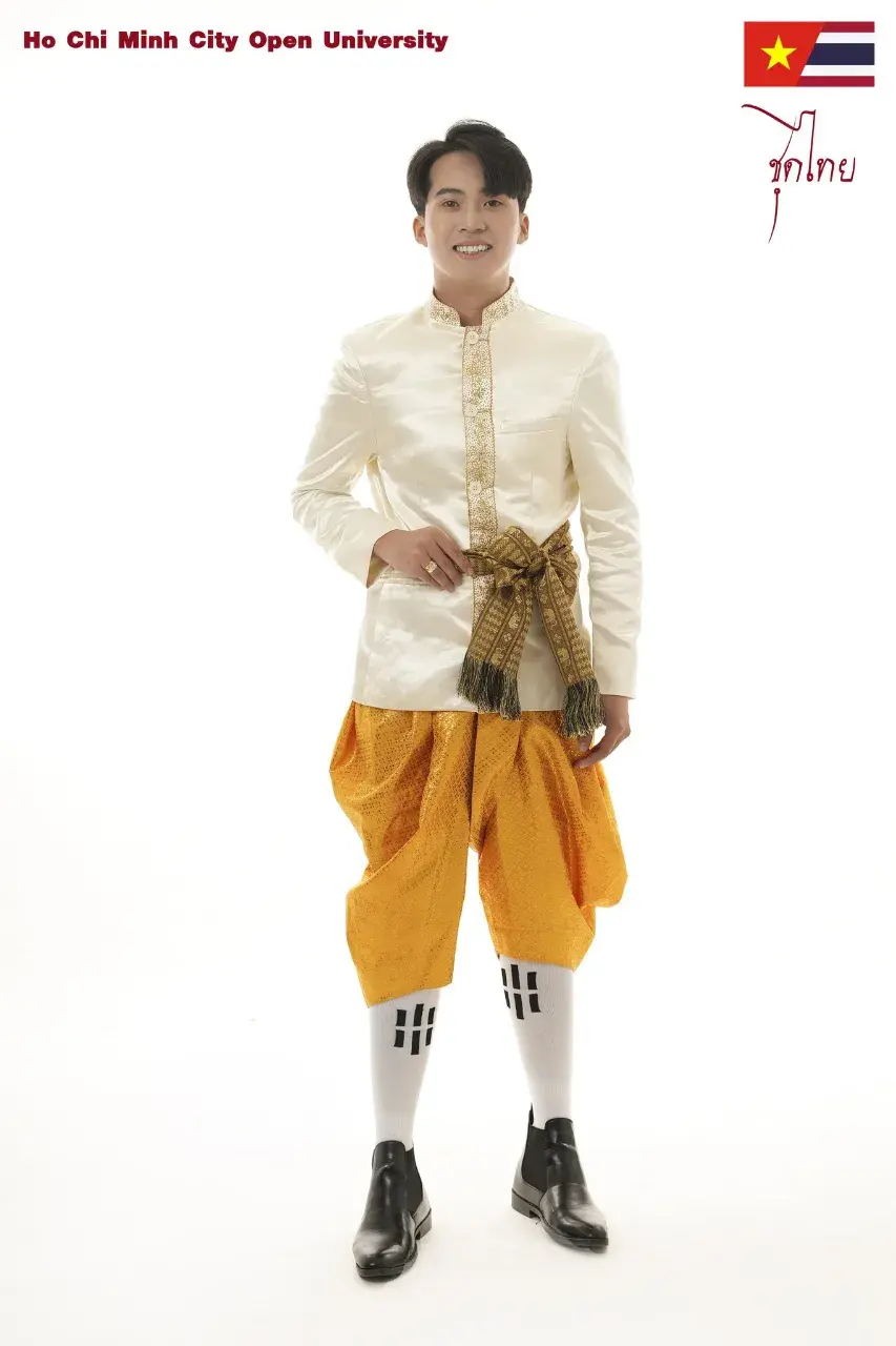 Vietnamese Students in Chud Thai 🇻🇳🇹🇭