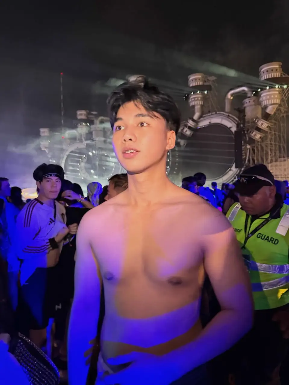 สงกรานต์คนหล่อ