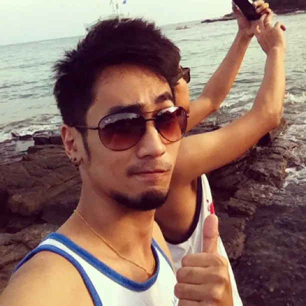 Message me aprilkie or fb april jhell roberto if your the owner of this picture someone use your picture