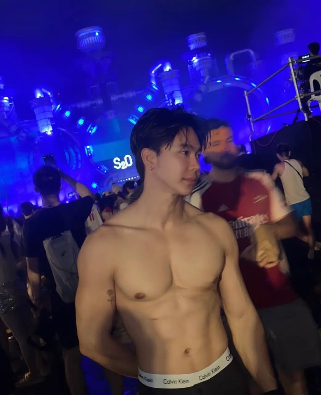 สงกรานต์ร้อนจัด