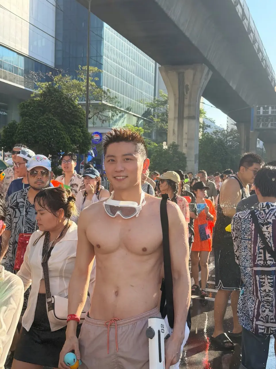 สงกรานต์ร้อนจัด