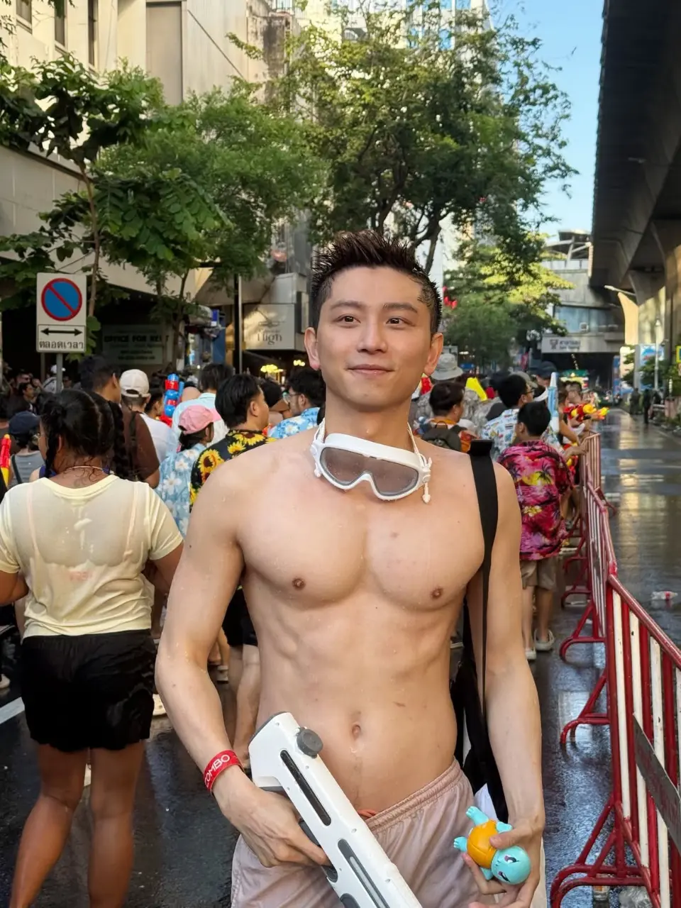 สงกรานต์ร้อนจัด