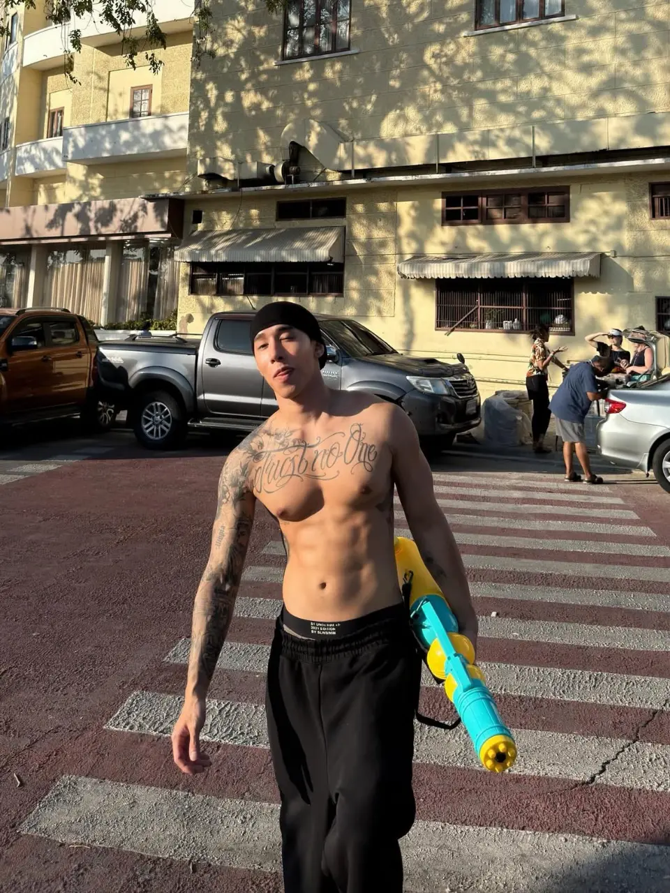 อุณหภูมิขึ้นสูง