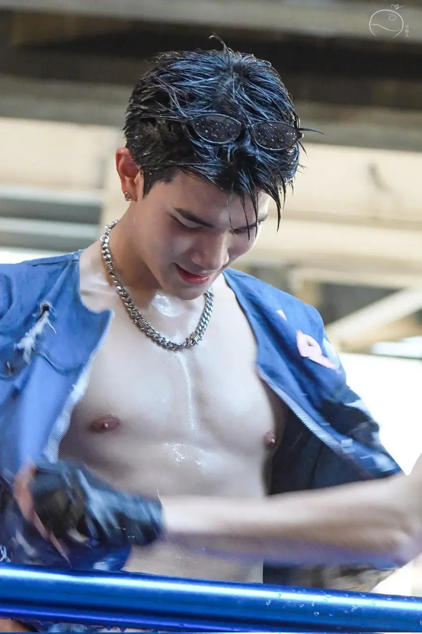 อุณหภูมิขึ้นสูง