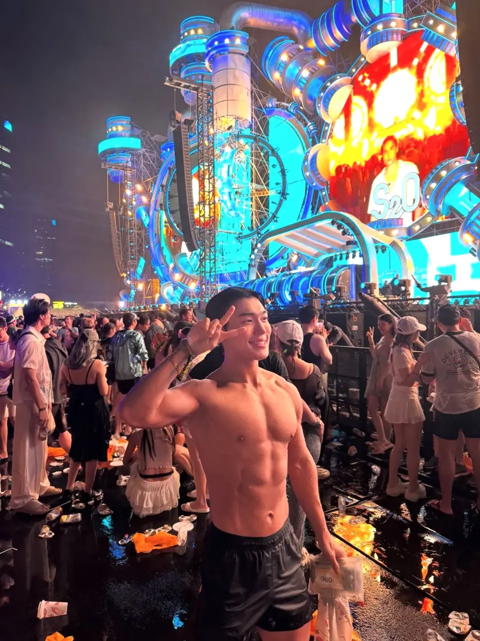 สงกรานต์น้ำเดิน