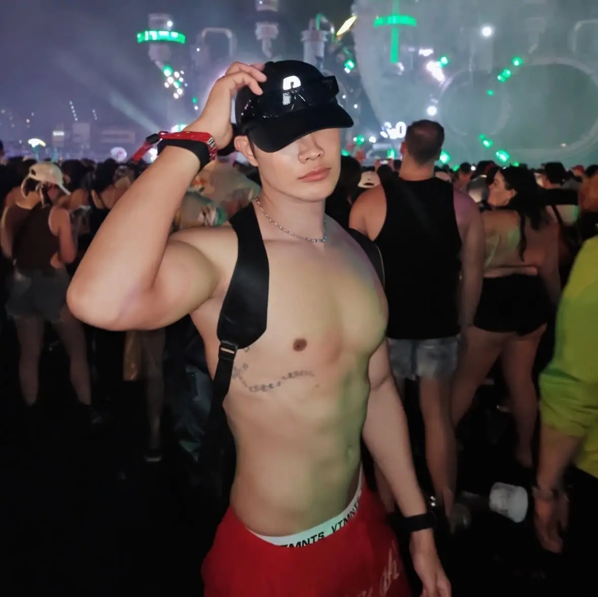 สงกรานต์น้ำเดิน