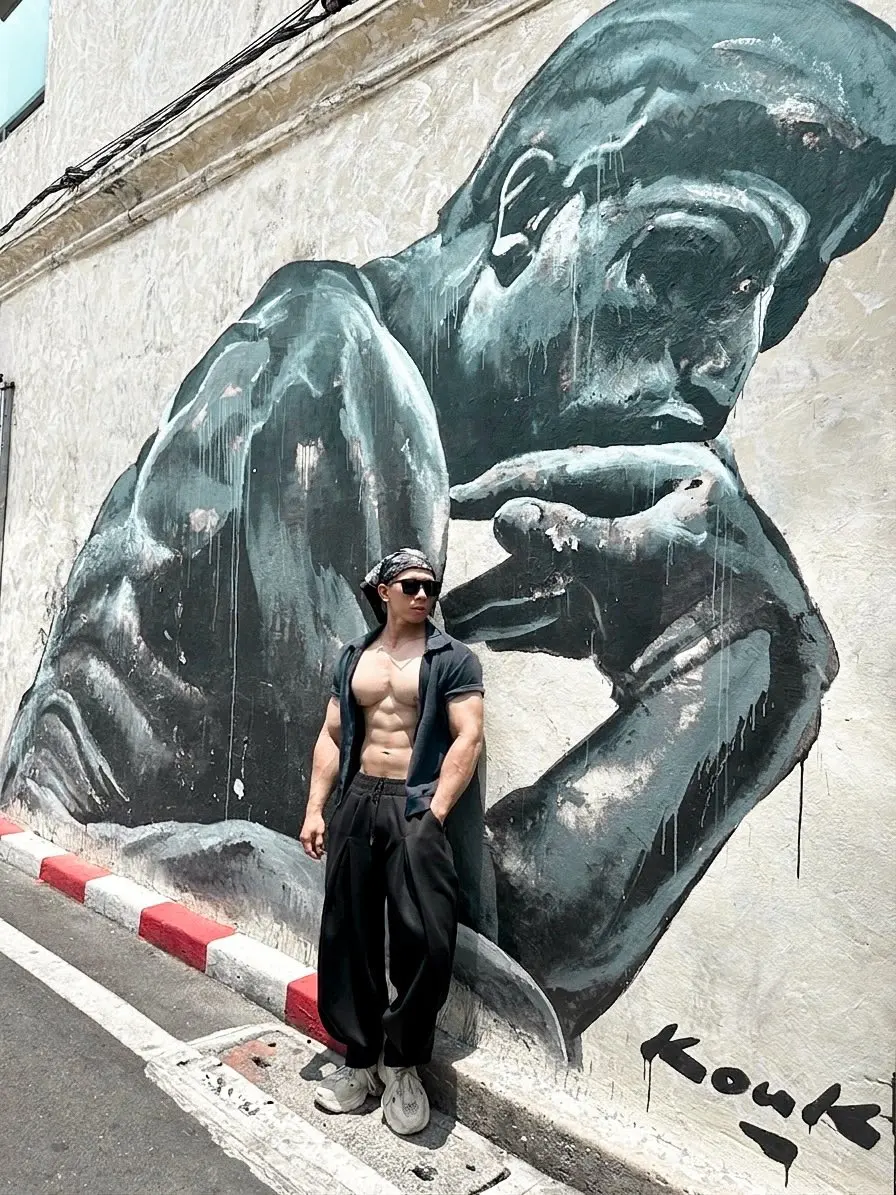 ถอดโชว์ปีใหม่ไทย