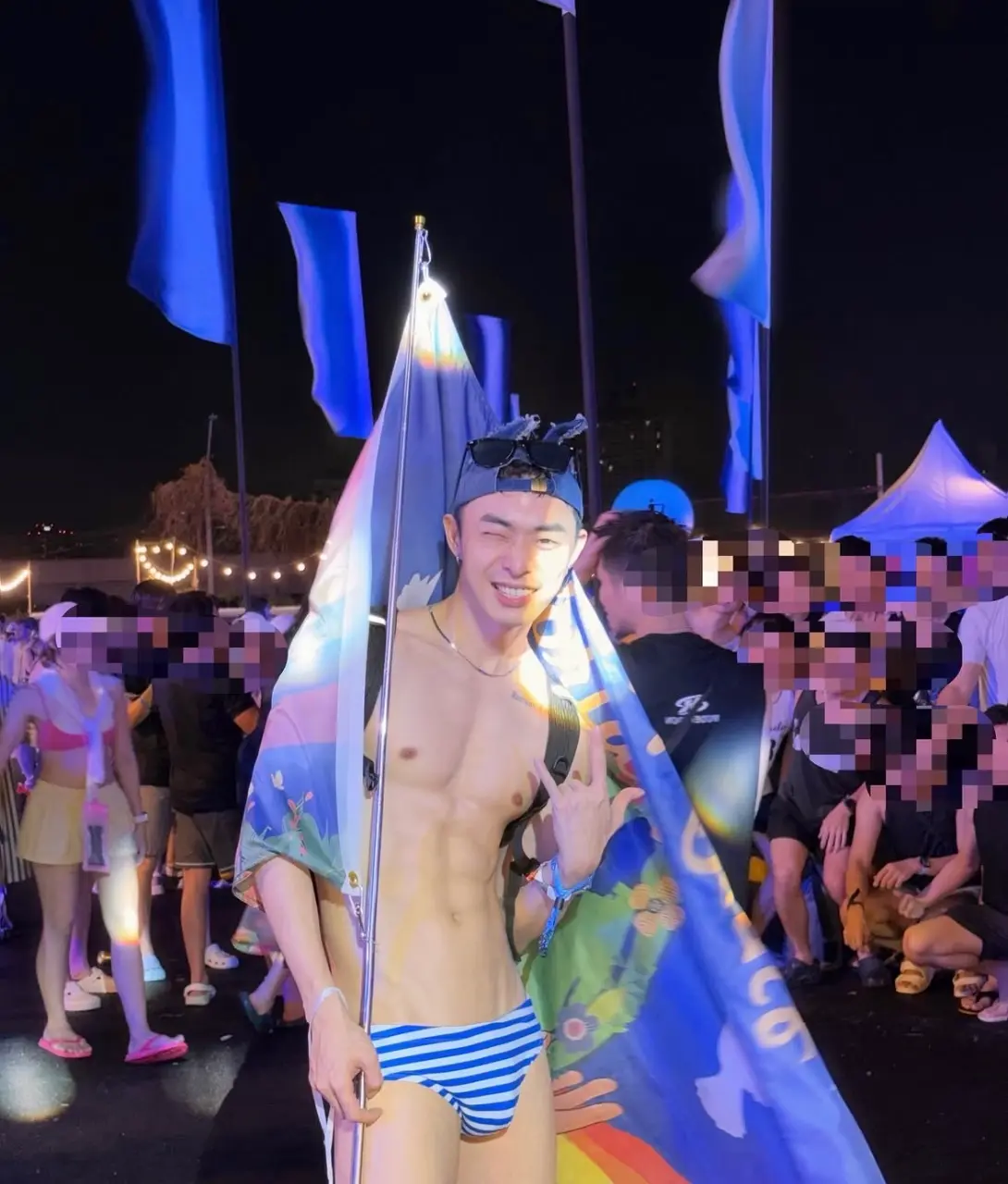 ถอดโชว์ปีใหม่ไทย