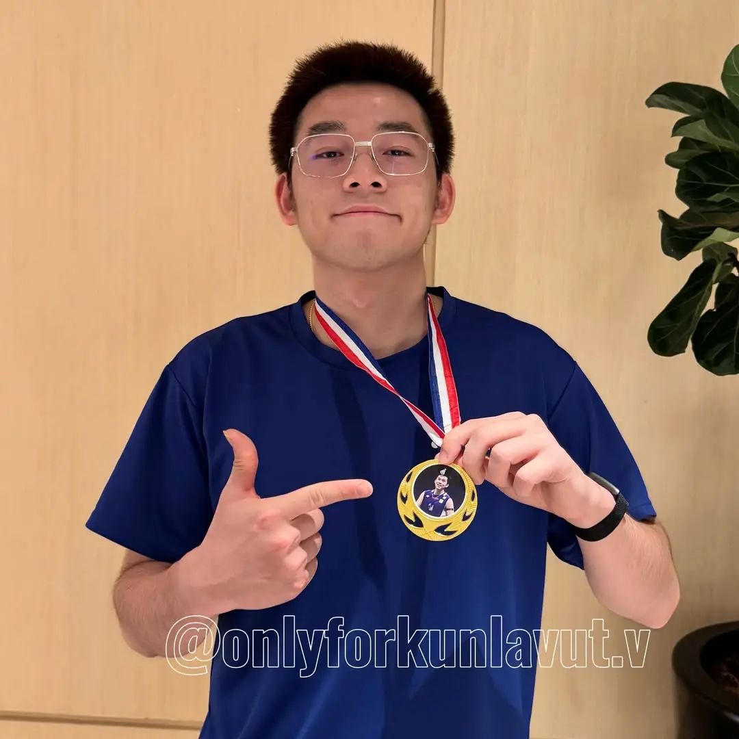 Badminton player Kunlavut Vitidsarn