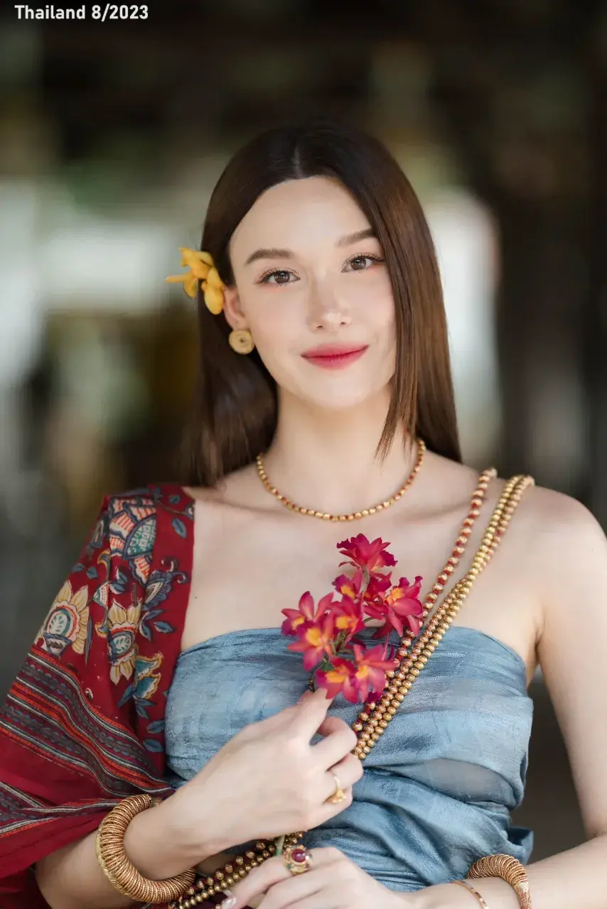 Jackie Jacqueline in Lanna Dress 🇹🇭