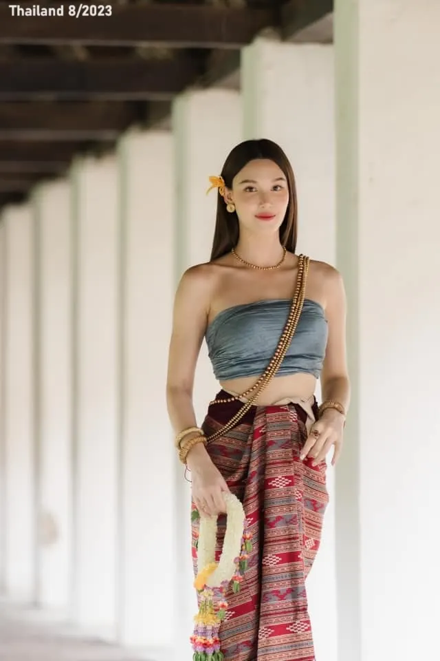 Jackie Jacqueline in Lanna Dress 🇹🇭