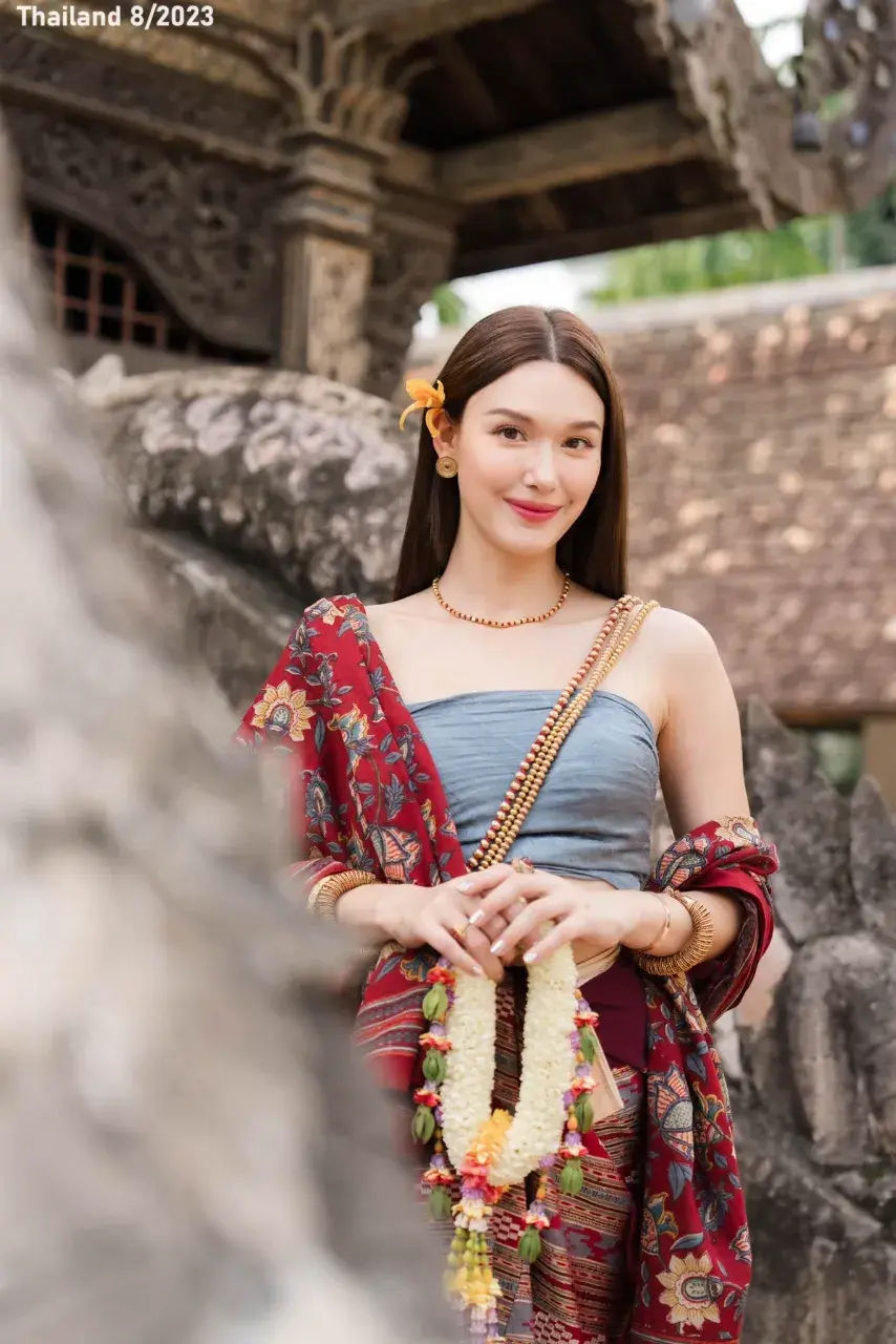 Jackie Jacqueline in Lanna Dress 🇹🇭