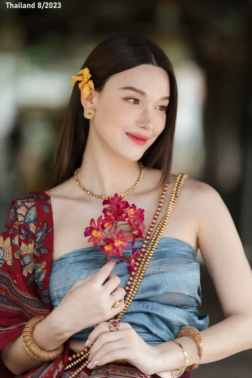 Jackie Jacqueline in Lanna Dress 🇹🇭