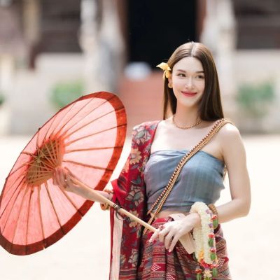 Jackie Jacqueline in Lanna Dress 🇹🇭