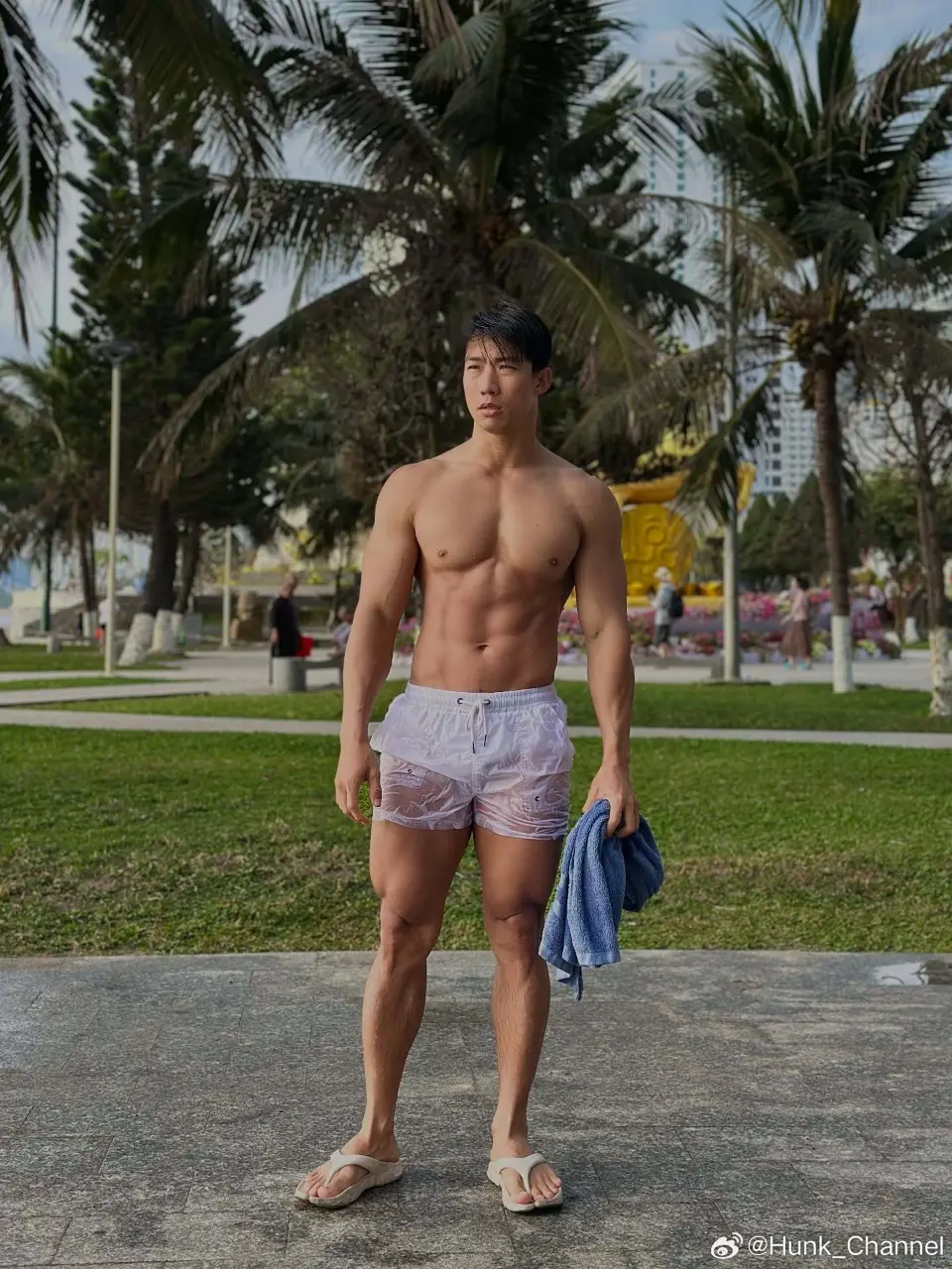 Model and online coach : Sang_Fitness