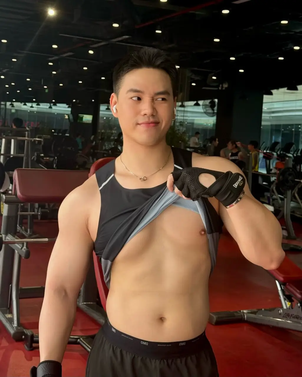 Cool guy : Duy Khương