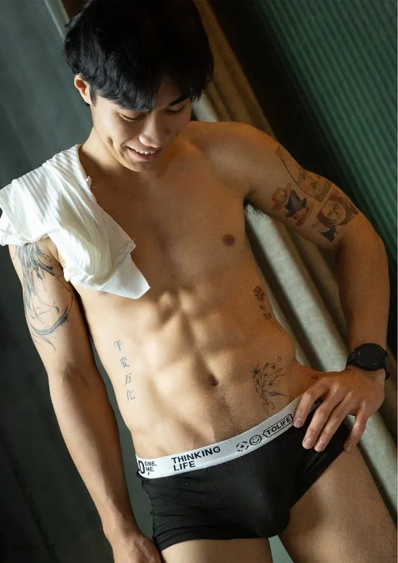 Rock photobook no.001