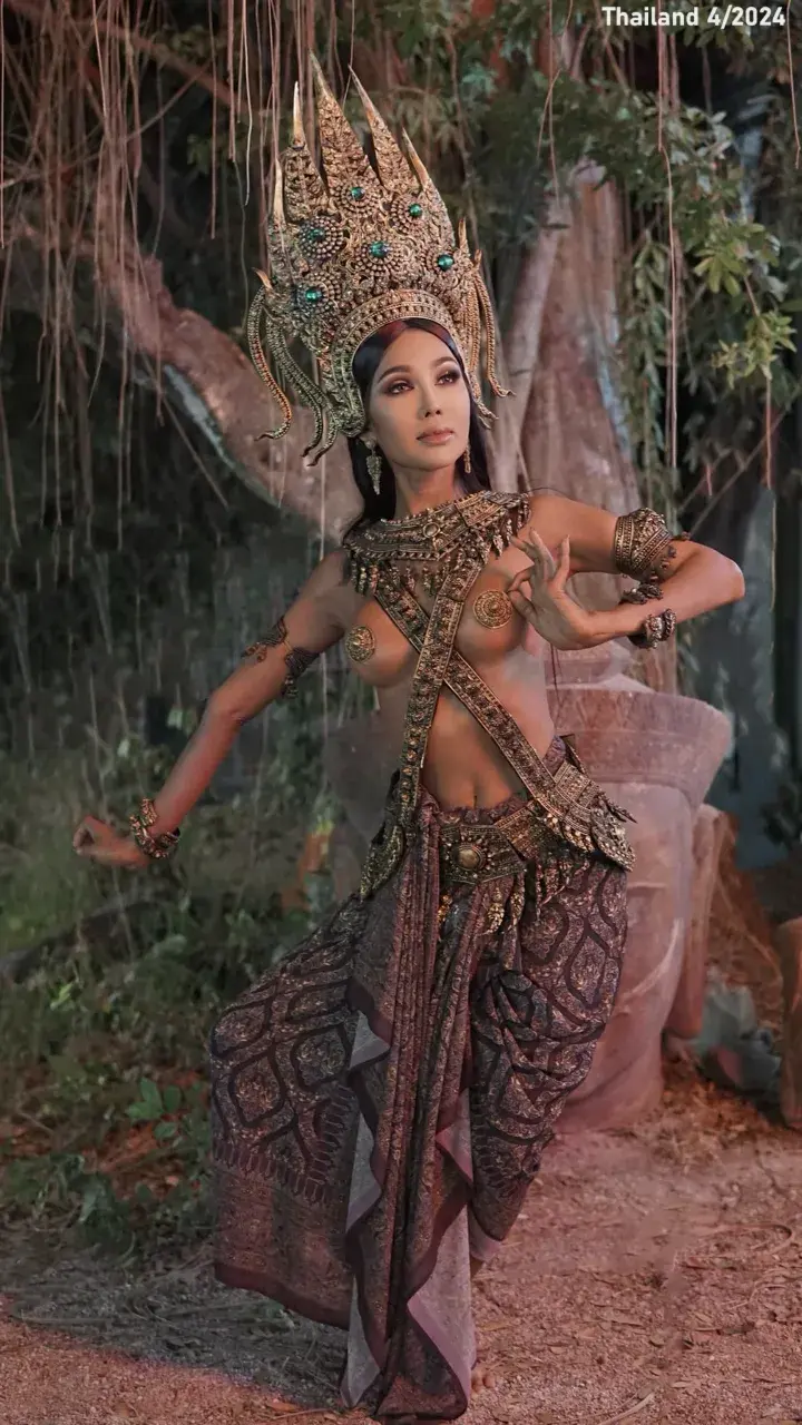 Thai Apsara Dancers 🇹🇭