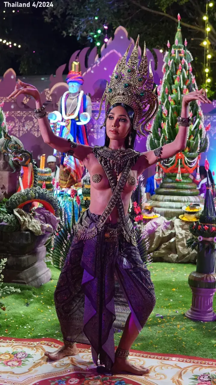 Thai Apsara Dancers 🇹🇭
