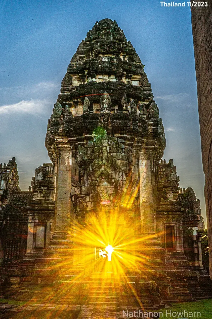 Sunset at Phimai Thai Temple 🇹🇭