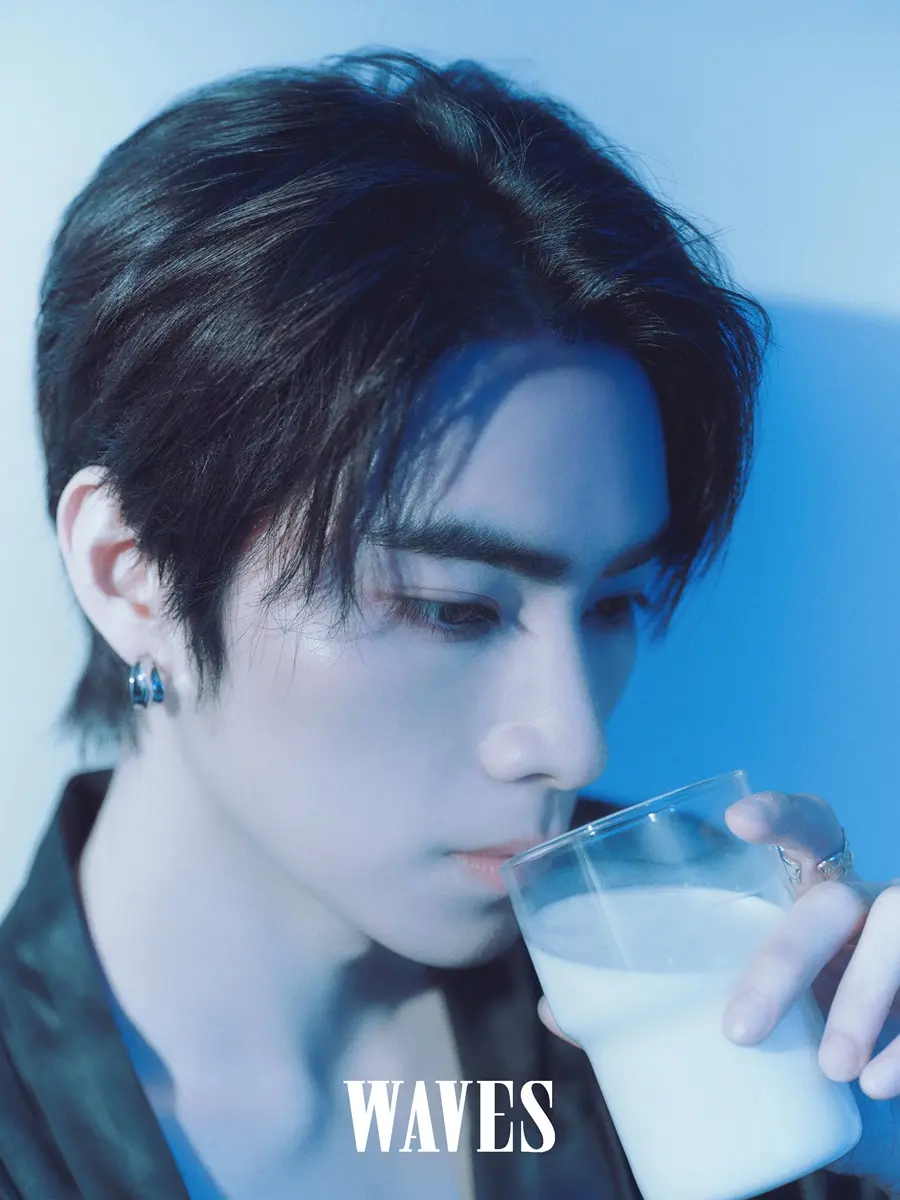(WayV) Xiaojun @ WAVES China April 2026