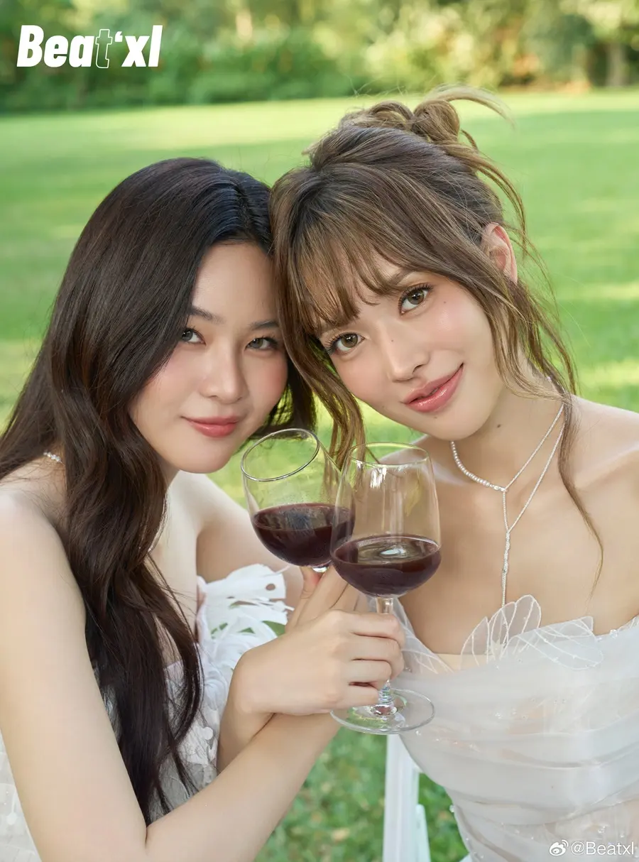 แอปเปิ้ล ลาภิสรา & มิ้ม ปัณฑิตา @ Beat'xl China April 2026