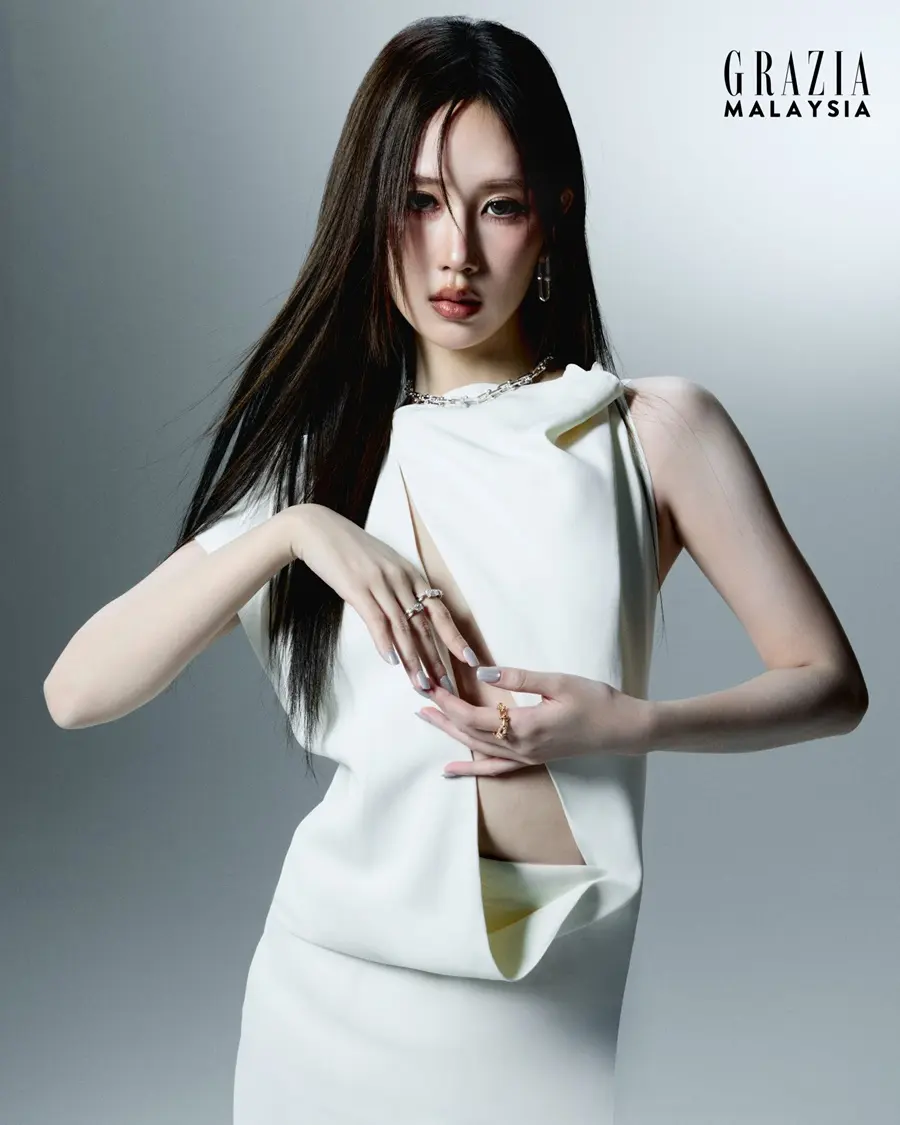 เก้า สุภัสสรา & เจนเย่-เมธิกา @ GRAZIA Singapore-Malaysia April 2026