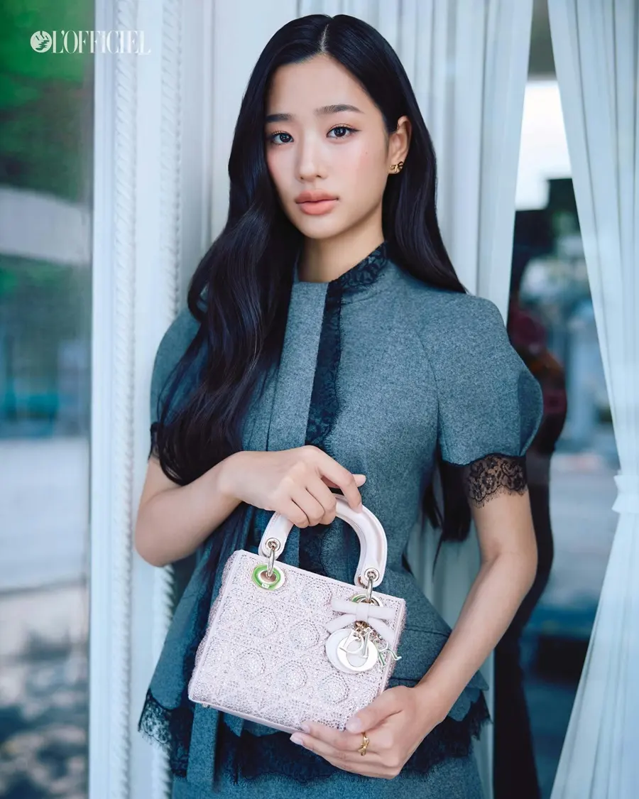 ตู ต้นตะวัน @ L'OFFICIEL Singapore April 2026