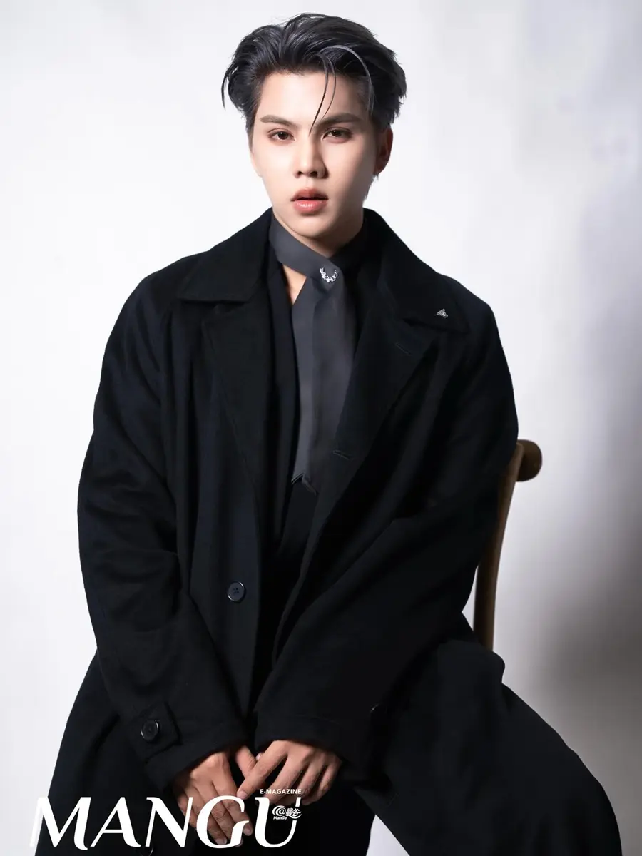 ฟอร์ด ฐิติพงศ์ & พีท วสุธร @ ManGu Magazine issue 326 April 2026