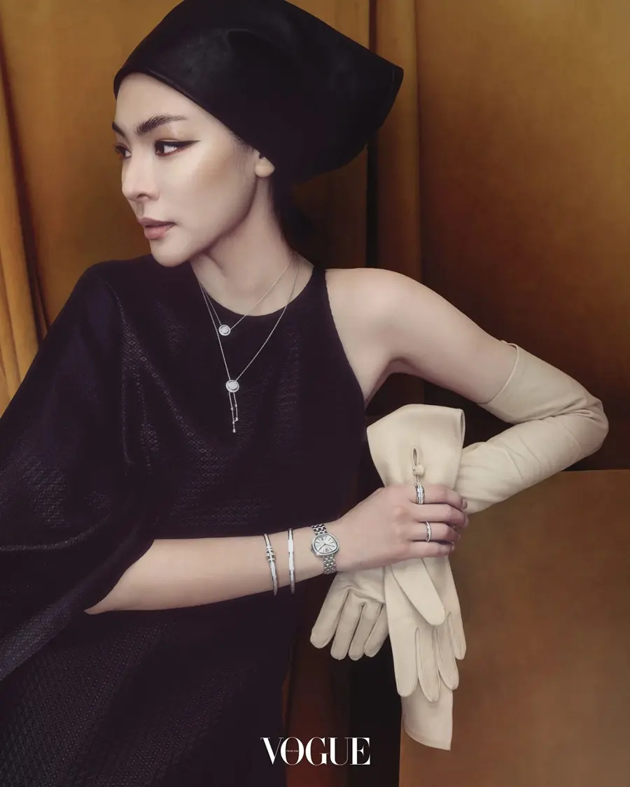 ฝ้าย-พีรญา @ VOGUE Thailand April 2026