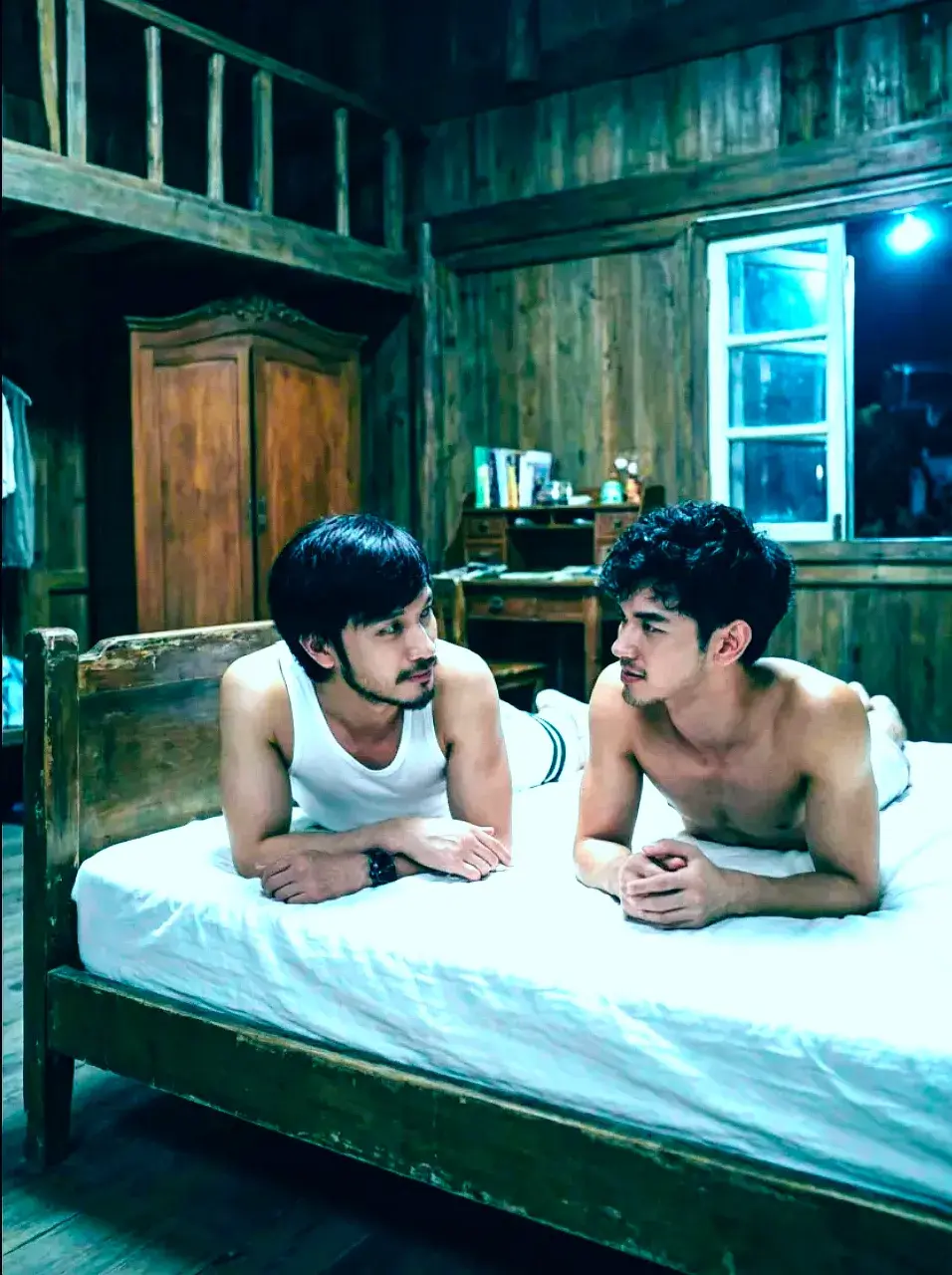 เรื่องสุสานกับปีนัง