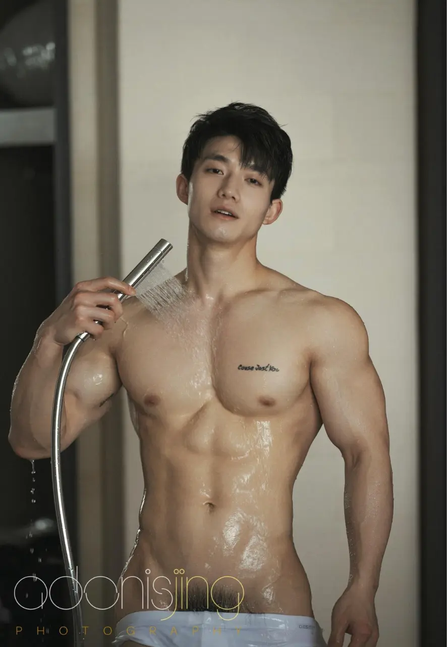 Adonisjing Model : 昭达丹 / 幼儿园的c老师