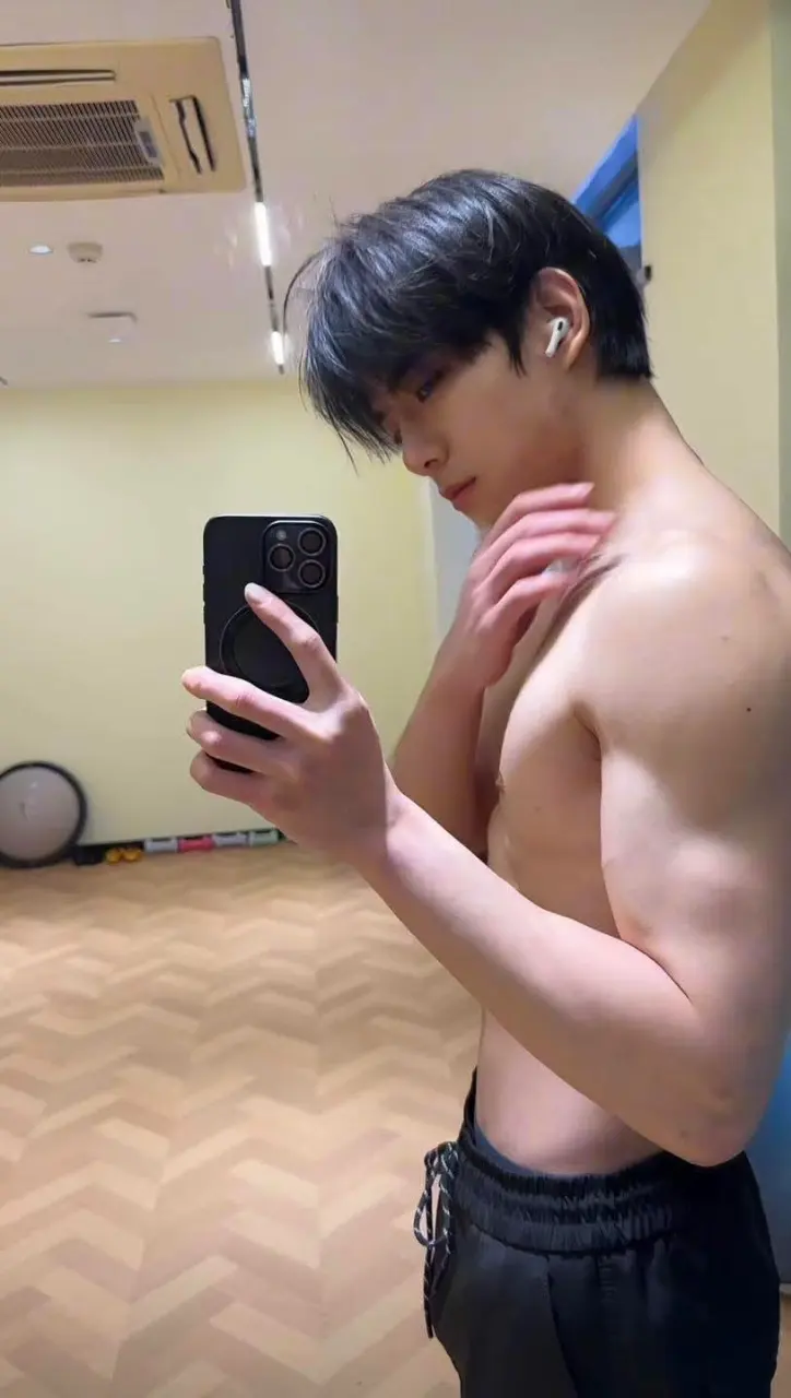 Selected Images from Goodboys Thailand