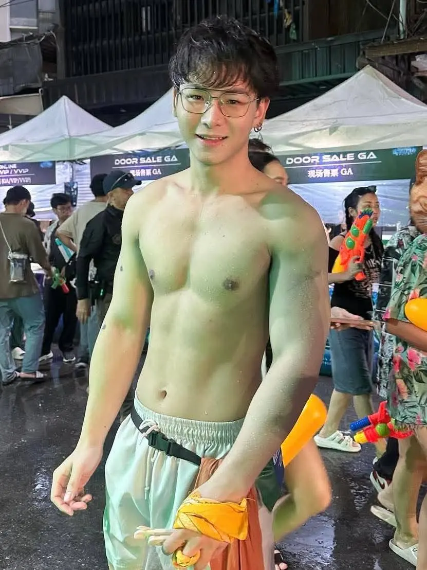 Selected Images from Goodboys Thailand