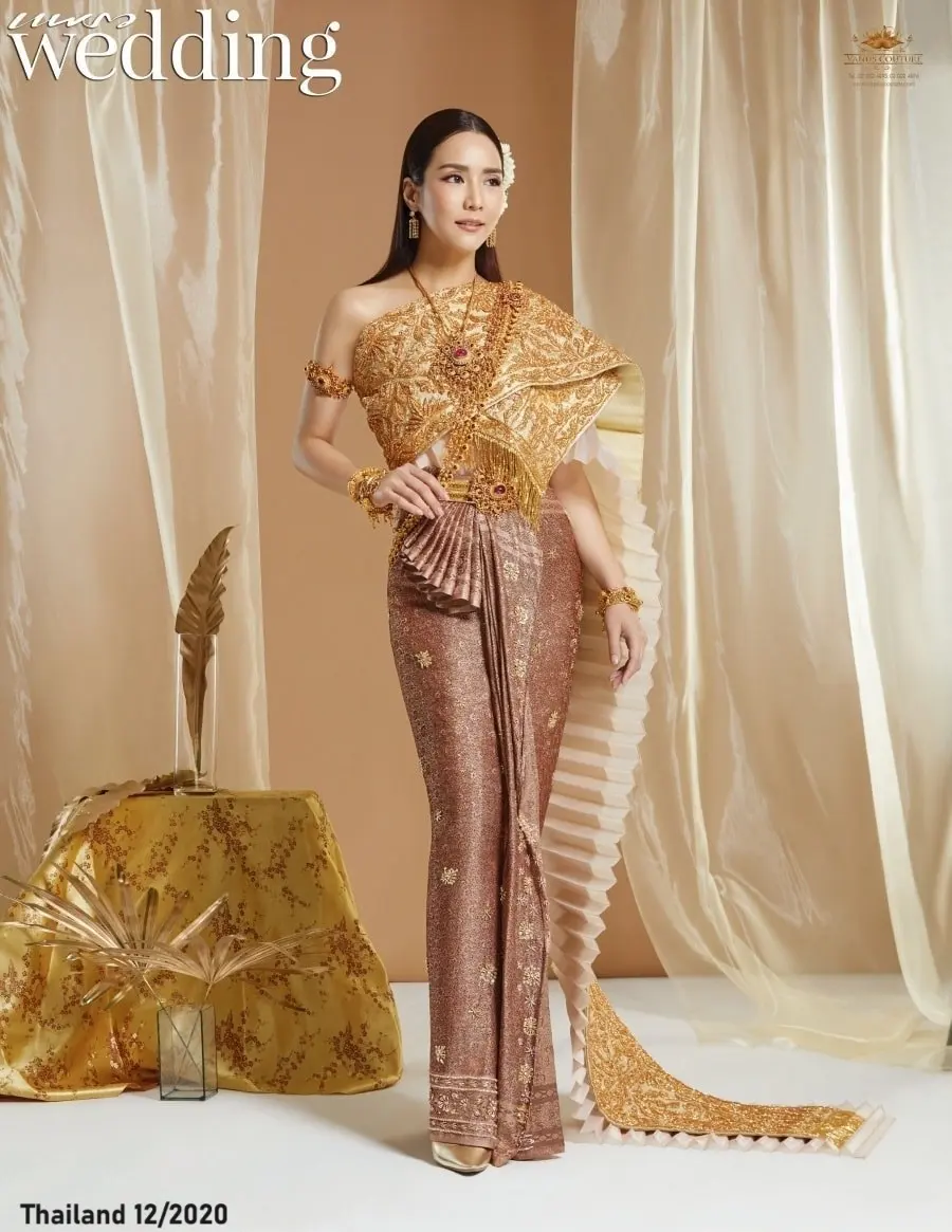 JakJaan Akhamsiri in Chud Thai National Dresses 🇹🇭