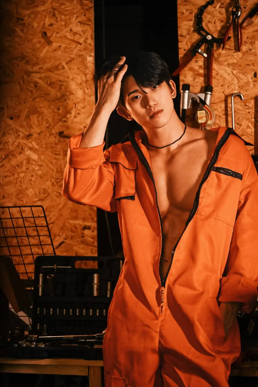 FANS post : 深夜名堂-學貸-李鴻