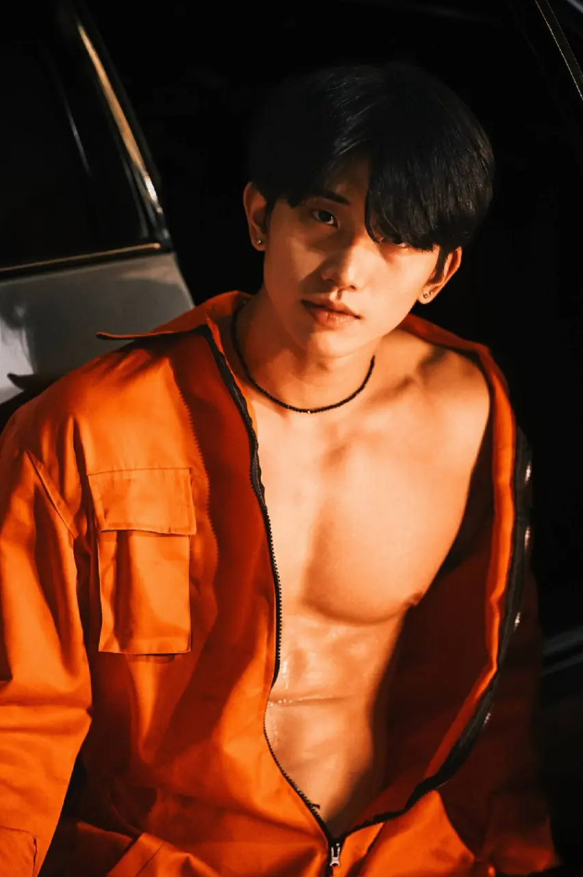 FANS post : 深夜名堂-學貸-李鴻