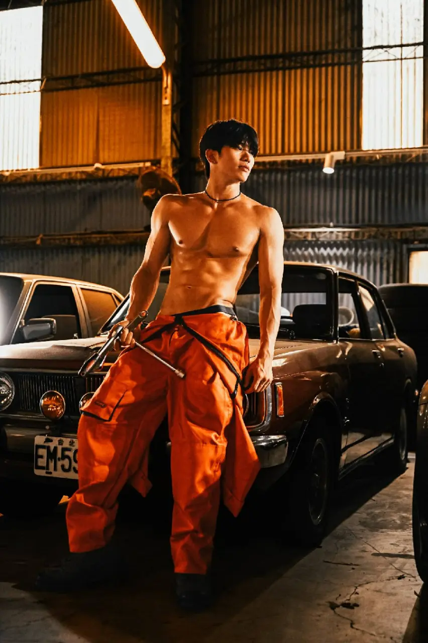FANS post : 深夜名堂-學貸-李鴻