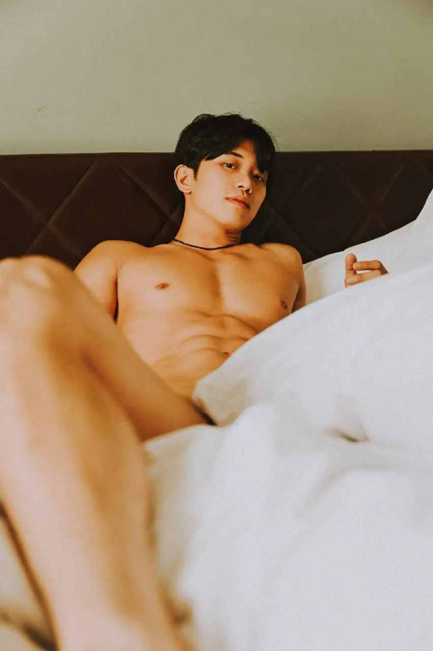 FANS post : 深夜名堂-學貸-李鴻